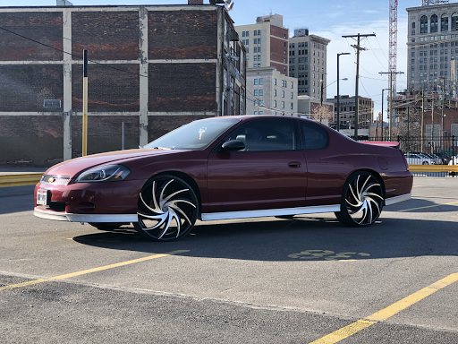 Car Stereo Store «Noyz & Toyz», reviews and photos, 7825 Lorain Ave, Cleveland, OH 44102, USA