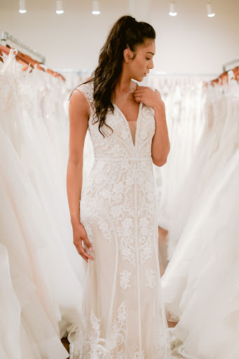 Bridal Shop «EmilyHart Bridal», reviews and photos, 12450 Blue Valley Pkwy, Overland Park, KS 66213, USA