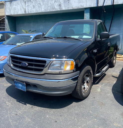 Auto Body Shop «Maaco Collision Repair & Auto Painting», reviews and photos, 6315 South Blvd, Charlotte, NC 28217, USA