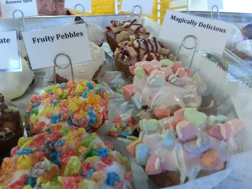 Donut Shop «Peace, Love and Little Donuts», reviews and photos, 2018 Smallman St, Pittsburgh, PA 15222, USA