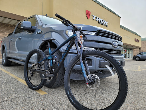 Bicycle Store «Trek Bicycle Store Racine», reviews and photos, 5509 Durand Ave c, Racine, WI 53406, USA