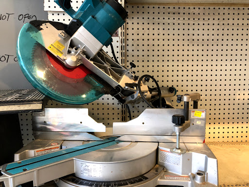 Pawn Shop «Cesar Chavez Pawn & Jewelry», reviews and photos, 2209 East Cesar E Chavez Avenue, Los Angeles, CA 90033, USA