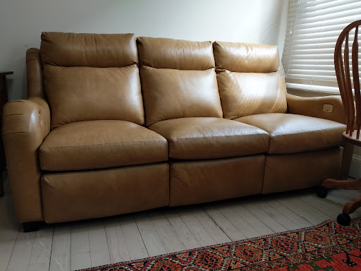 Mattress Store «The Rug Mattress & Furniture Store», reviews and photos, 40 W Calhoun St, Salem, VA 24153, USA