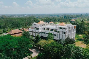 Hotel Taman Prakerti Bhuana image