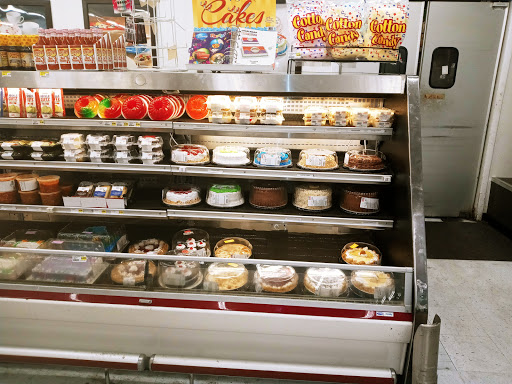 Grocery Store «Food Giant», reviews and photos, 300 W Farthing St # 300, Mayfield, KY 42066, USA