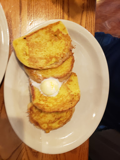 American Restaurant «Cracker Barrel Old Country Store», reviews and photos, 13833 W Hillsborough Ave, Tampa, FL 33635, USA