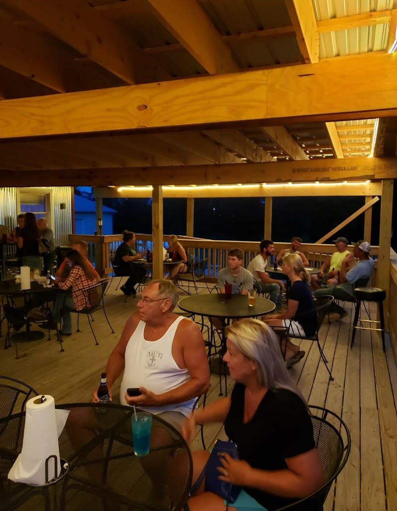 Silver Top Sports Bar & Grill 43420