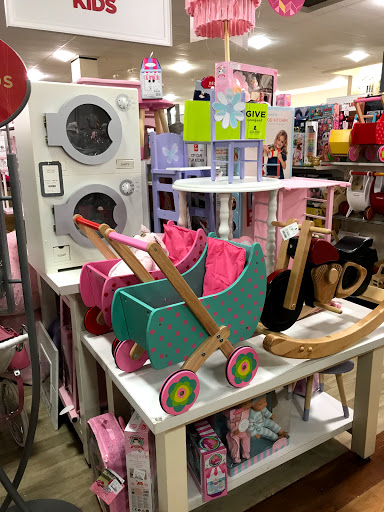 Home Goods Store «HomeGoods», reviews and photos, 500 Bushy Hill Rd, Simsbury, CT 06070, USA