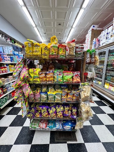 Grocery Store «Roslindale Market», reviews and photos, 4140 Washington St, Roslindale, MA 02131, USA