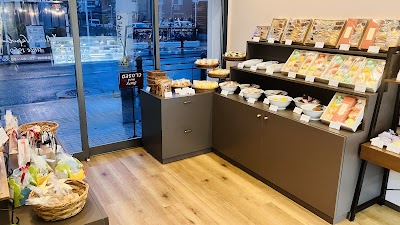 モン・ナポレオン JR八尾駅前店