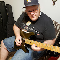 Derrick's Guitar Lessons - Photo 6 - Car repair in Friendswood, TX, Galveston
