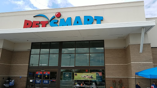 Pet Supply Store «PetSmart», reviews and photos, 815 McDermott Street, Council Bluffs, IA 51501, USA