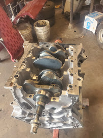 FLORES AUTO REPAIR - Photo 4 - Car repair in Rosemead, CA, El Monte