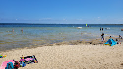 Foto di Plage du Montaut con costa lunga e dritta
