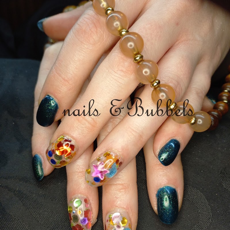 Nails & Bubbels