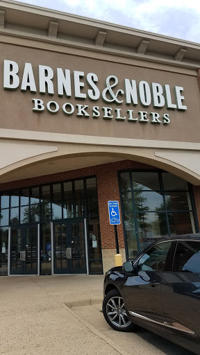 Book Store «Barnes & Noble», reviews and photos, 6646 Loisdale Rd, Springfield, VA 22150, USA