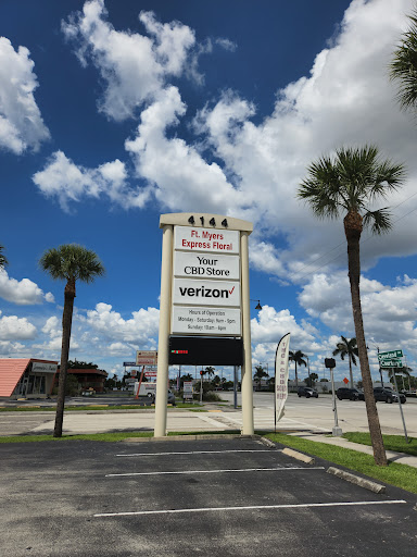 Cell Phone Store «Verizon Authorized Retailer – Cellular Sales», reviews and photos, 4144 S Cleveland Ave #3, Fort Myers, FL 33901, USA