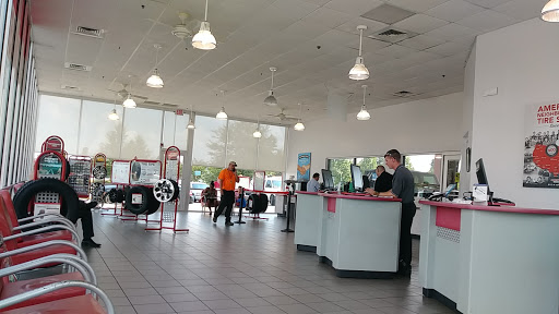 Tire Shop «Discount Tire Store - Greenville, SC», reviews and photos, 1408 Woodruff Rd, Greenville, SC 29607, USA