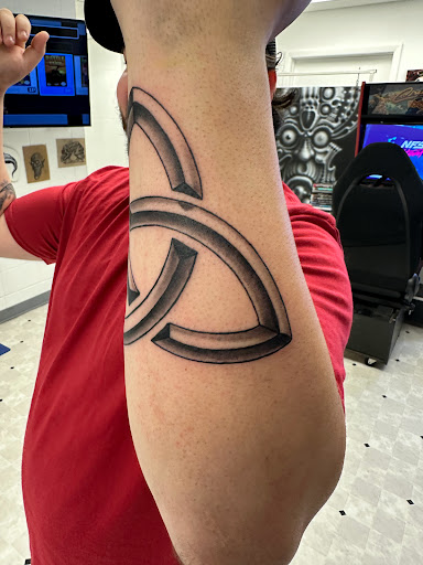 Explore husband name tattoo ideas for wife, creative tattoo ideas in Orland, available at K1LL3R ARTW0RK