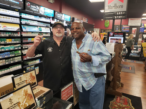 Tobacco Shop «Tobacco Depot», reviews and photos, 169 E Bloomingdale Ave, Brandon, FL 33511, USA