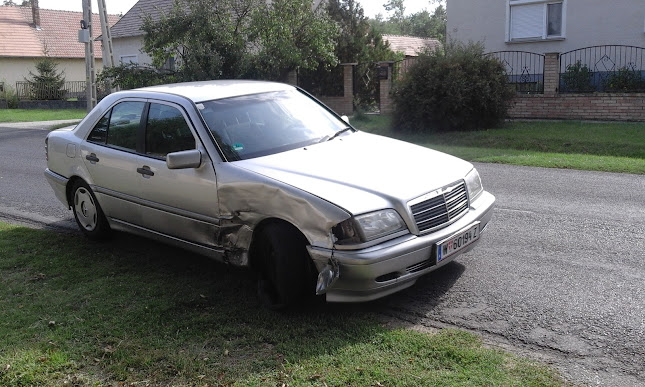 Opinii despre Bosch Autószervíz în Paks - Autószerelő