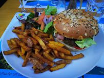 Hamburger du Restaurant La Guinguette à Allemont - n°5