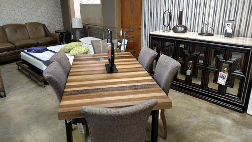Furniture Store «Quality Furniture Discounts», reviews and photos, 7803 Southland Blvd #203, Orlando, FL 32809, USA