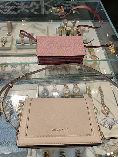 Fashion Accessories Store «Michael Kors», reviews and photos, 845 Market St #137, San Francisco, CA 94103, USA