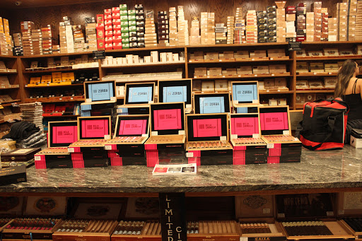 Tobacco Shop «Humidour Cigar Shoppe», reviews and photos, 2 Sherwood Rd, Cockeysville, MD 21030, USA