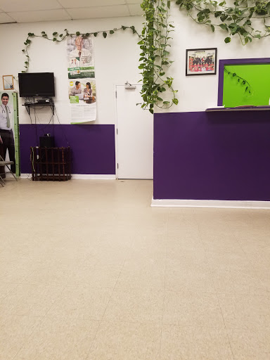 Cell Phone Store «Cricket Wireless Authorized Retailer», reviews and photos, 5620 Kenilworth Ave, Riverdale, MD 20737, USA