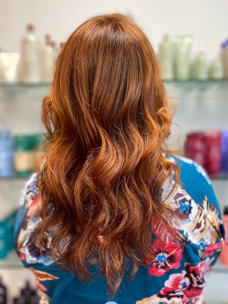 Sincerely Saige Salon 50211