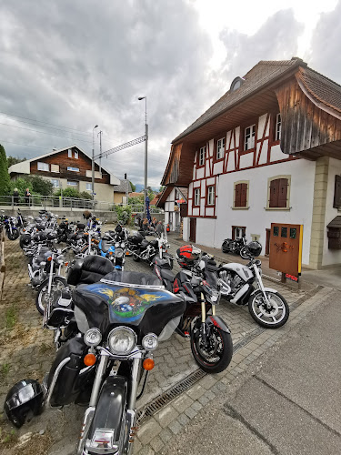 Kommentare und Rezensionen über Housis Bikerbar/Bistro Halbmond