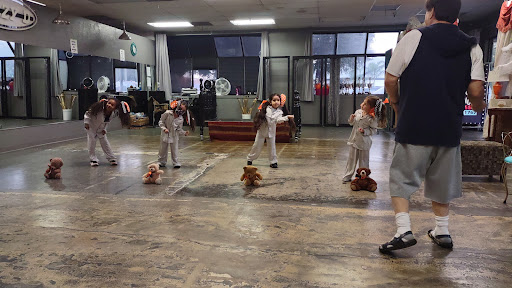 Dance School «Jazzy D Studio of Dance», reviews and photos, 2730 W Shaw Ave, Fresno, CA 93711, USA