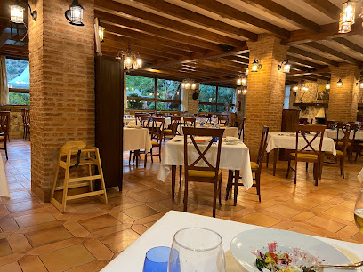 Coto del Valle Restaurante - Calle los Trancos, 0, 23470 Cazorla, Jaén, Spain