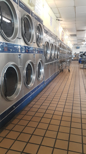 Laundromat «Sunshine Coin Laundry», reviews and photos, 700 W Livingston St, Orlando, FL 32805, USA