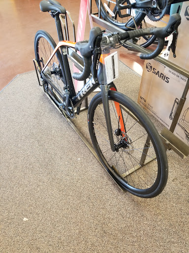 Bicycle Store «Jax Bicycle Center», reviews and photos, 2520 E Chapman Ave, Fullerton, CA 92831, USA