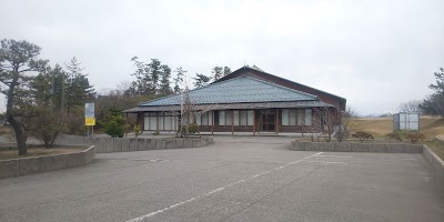 亀代地区多目的屋内運動場
