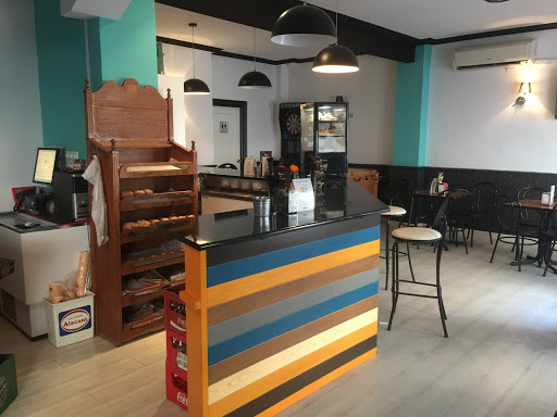 Información y opiniones sobre Cafeteria espresso de Chilluévar