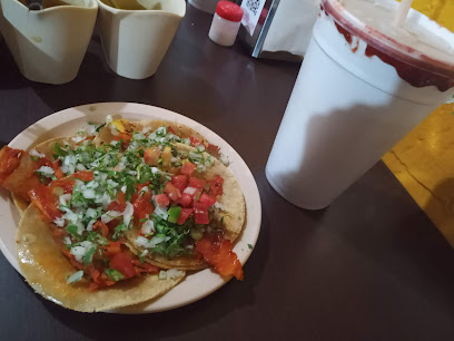 'El Chino' Tortas Tacos Platillos