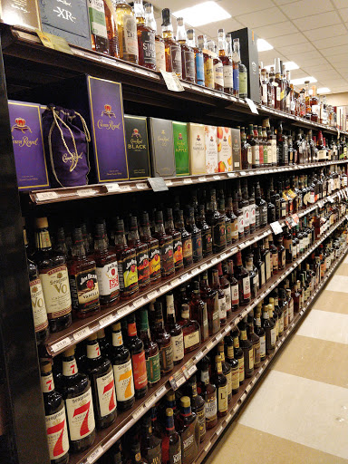 Liquor Store «Macys Liquors», reviews and photos, 1093 Lexington St, Waltham, MA 02451, USA
