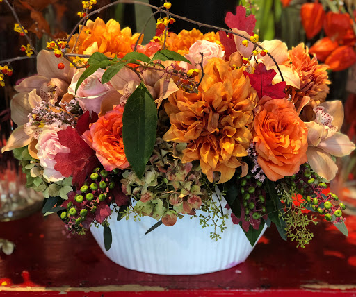 Florist «Fleur De Lis Florists», reviews and photos, 6588 Quinton Ln, Tujunga, CA 91042, USA