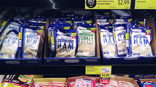 Supermarket «ALDI», reviews and photos, 140 E Poyntz Ave, Manhattan, KS 66502, USA