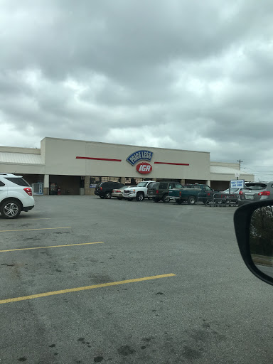 Grocery Store «Price Less IGA», reviews and photos, 1350 Franklin Bypass, Franklin, KY 42134, USA