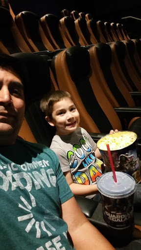 Movie Theater «Regal Cinemas Three Rivers Mall 12 & RPX», reviews and photos, 341 Three Rivers Dr, Kelso, WA 98626, USA