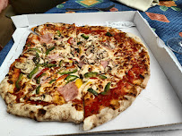 Plats et boissons du Pizzeria Pizza Mamma à Paris - n°17