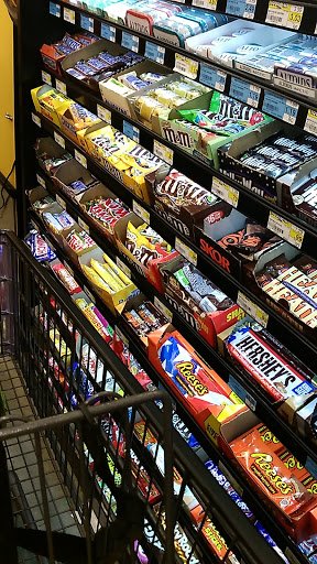 Supermarket «FoodMaxx Visalia», reviews and photos, 1550 N Ben Maddox Way, Visalia, CA 93292, USA