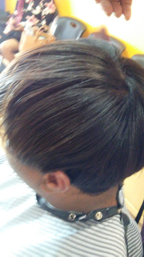 Beauty Salon «J J Hair & Nail Salon Inc», reviews and photos, 4071 NW 34th St, Lauderdale Lakes, FL 33319, USA