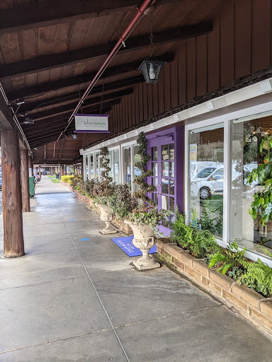 Day Spa «Bliss Beauty Center», reviews and photos, 682 Fremont Ave, Los Altos, CA 94024, USA