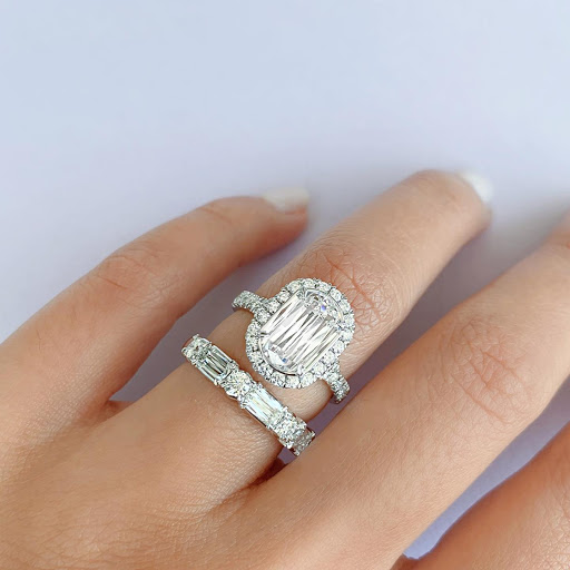 Jewelry Store «Markham Fine Jewelers», reviews and photos, 8355 Gaylord Pkwy, Frisco, TX 75034, USA