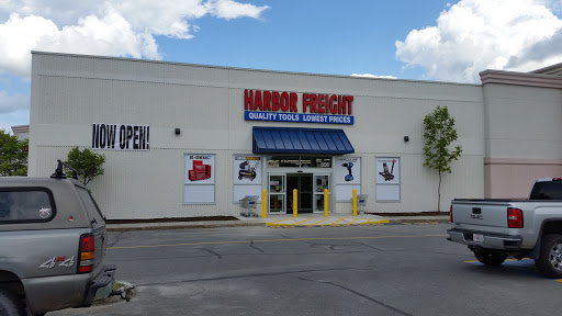 Hardware Store «Harbor Freight Tools ,generators», reviews and photos, 727 Granite St, Braintree, MA 02184, USA